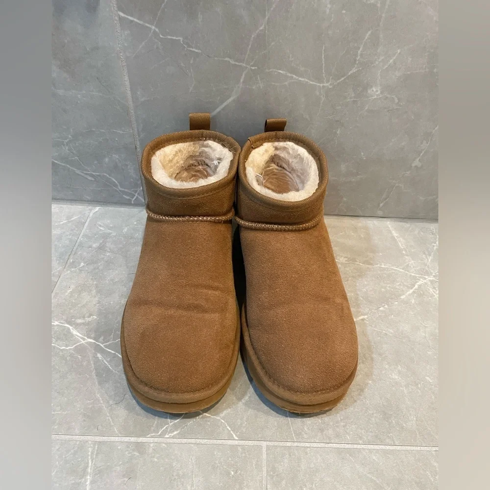 BearPaw Kiara Chestnut Suede Short Shearling Boots